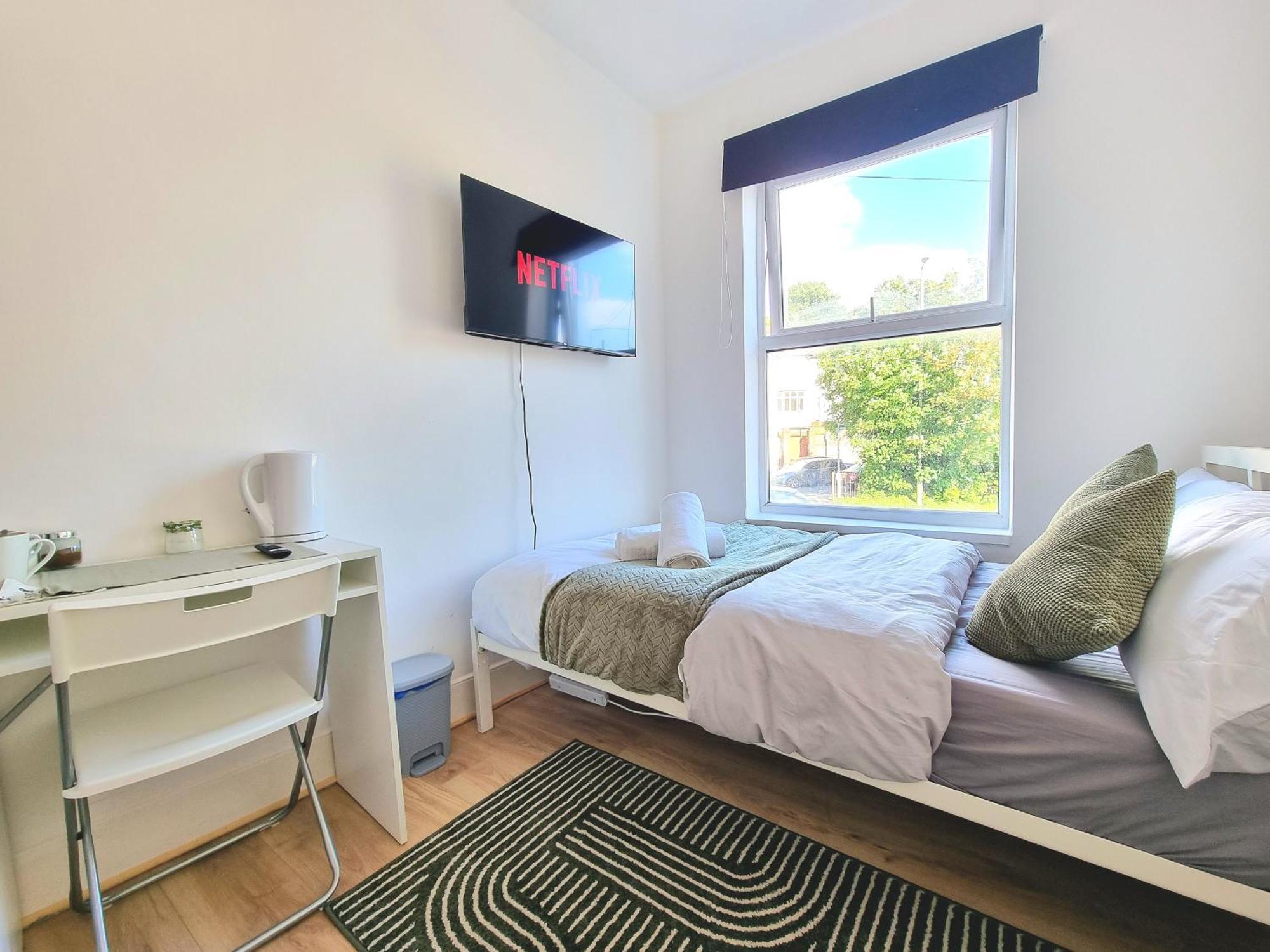 Easy Rooms, London Luton Airport -24 Hour Check-In 외부 사진